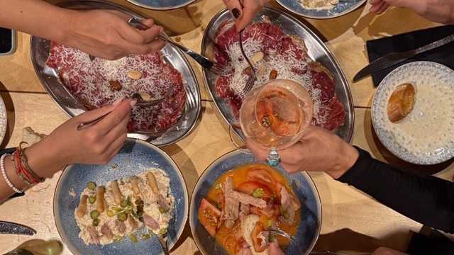Ayudante/a de Cocina