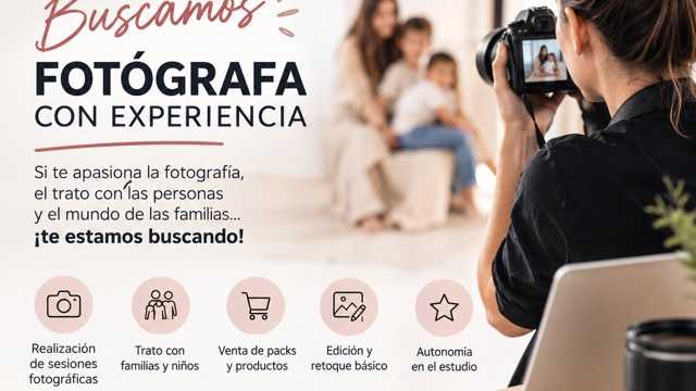 Fotografa de estudio. Atención al cliente y ventas