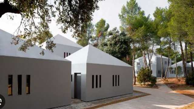 Personal de cuina per casa de colònies Viladoms de Baix