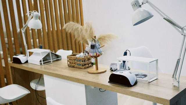 Manicurista y Pedicurista