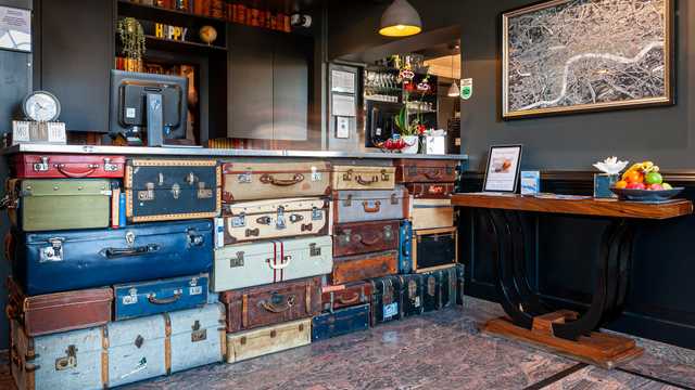 Night Hotel Receptionist – California Hotel 3*