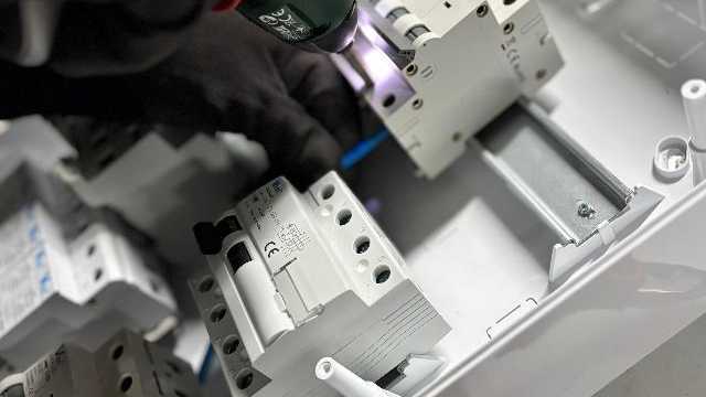 Ayudante/a de Electricista