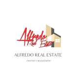 Nazaret M. avatar icon