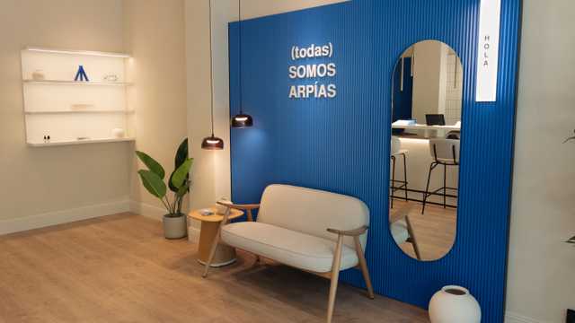Directora de Estudio / Manicurista Senior – Arpías Lleida