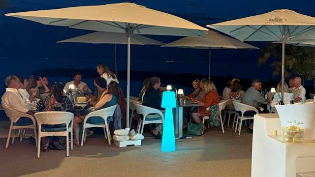 Camarero/a de Sala/Terraza