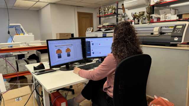 Responsable de comercio electrónico