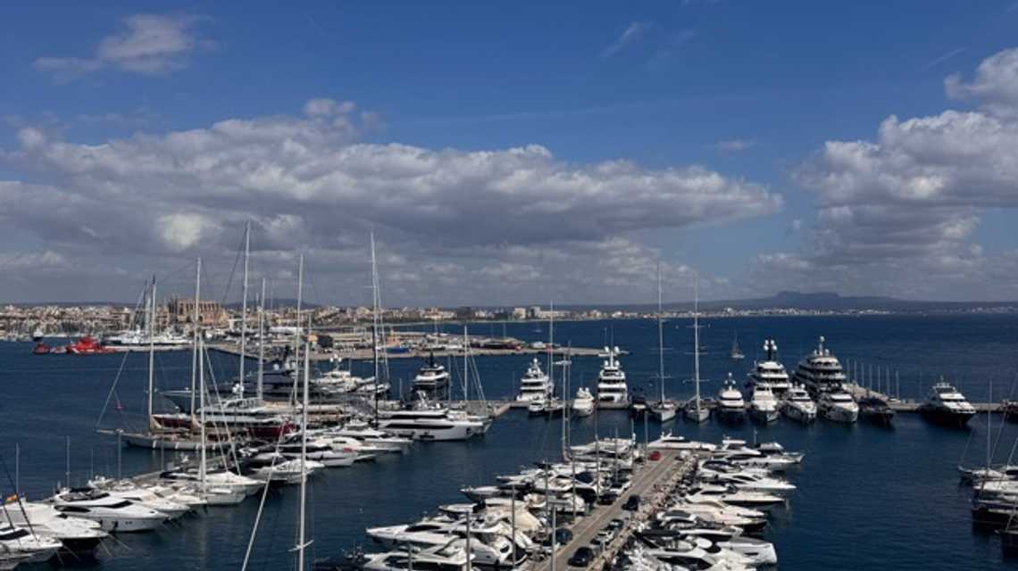 Globecomm cover image