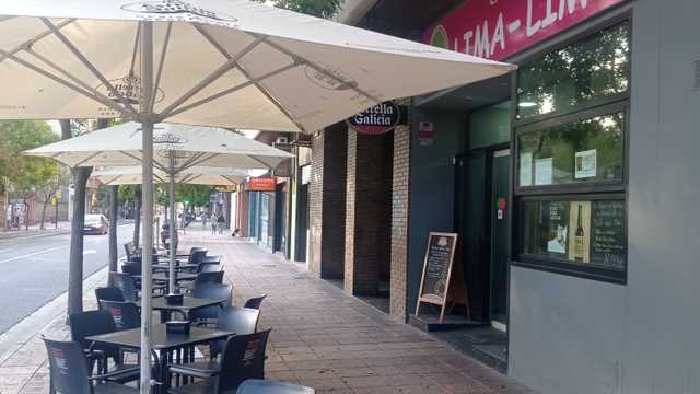 Ayudante de Camarero/a