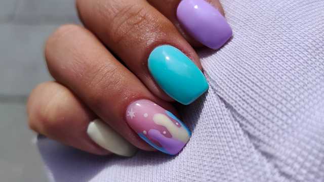 Esteticista y manicurista