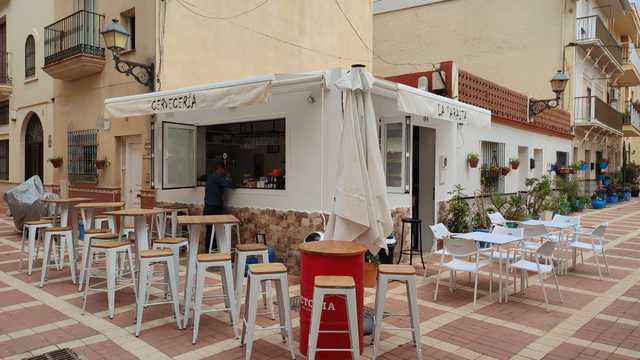 Camarero/a