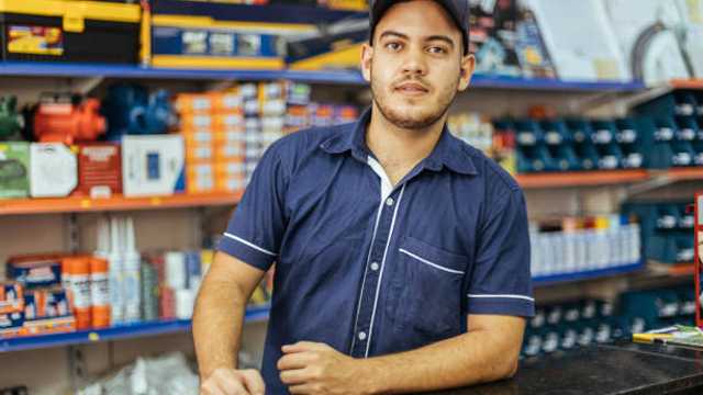 Dependiente/a de Tienda