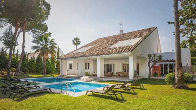 Jardinero / Mantenimiento de jardines y piscinas