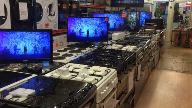 Sales Person / Sales Assistant