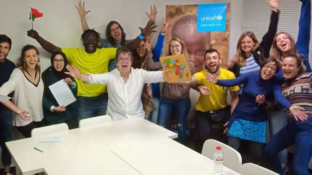 IDEAL ESTUDIANTES 🎓 Promotor/a ONG • 900–1500€/mes • Media jornada