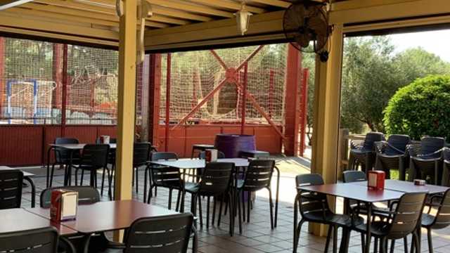 Camarero/a y Cocinero/a