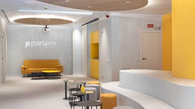 COMERCIAL BOTIGA DE TELEFONIA SABADELL