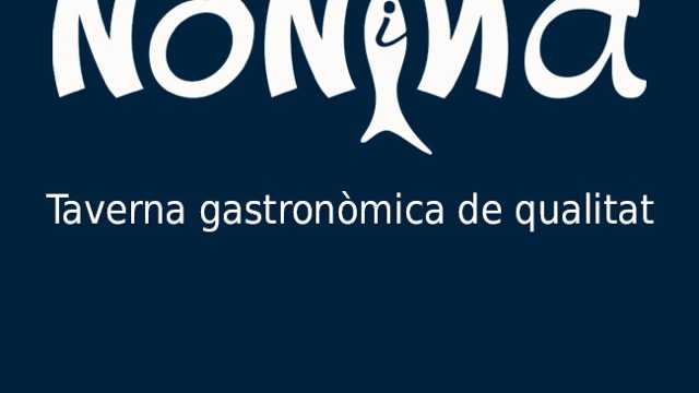 Friegaplatos y conocimiento ayudante cocina
