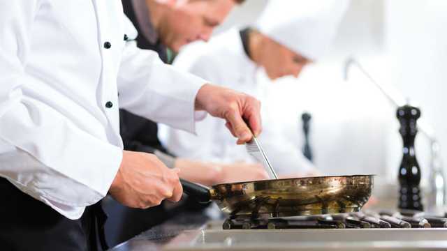 COCINERO FIESTAS MIGUEL ESTEBAN