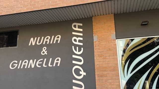 Oficial de Peluquería