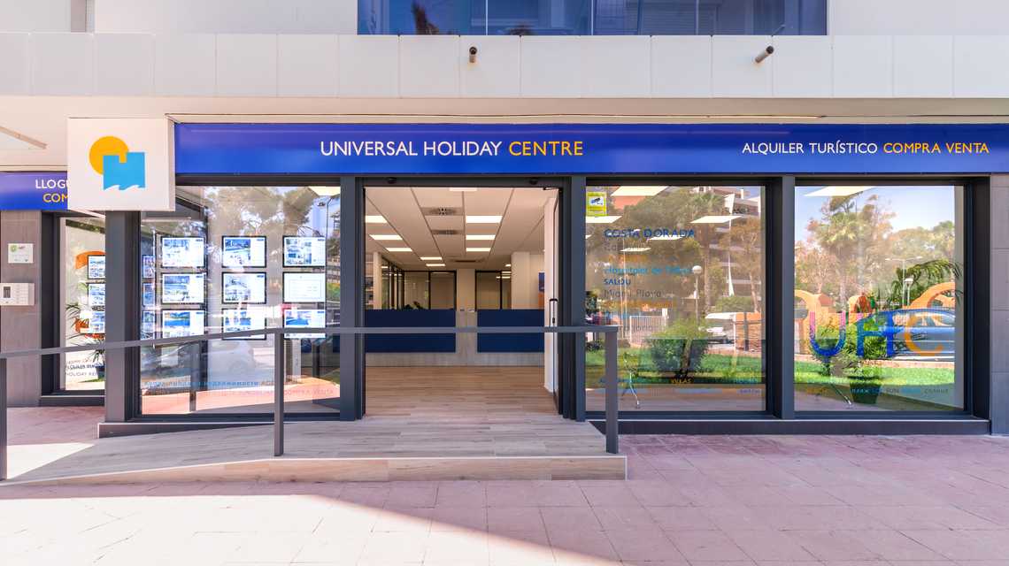 Universal Holiday Centre cover image