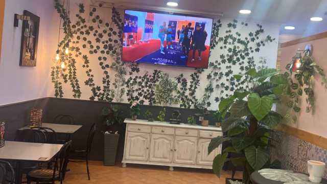 Cocinero/a y Ayudante/a de Cocina