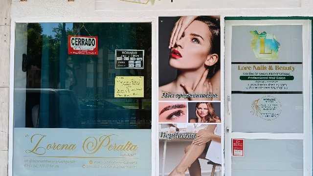 Manicurista Técnica/o Uñas Acrilicas