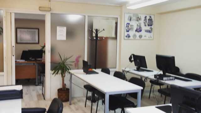 Profesor de autoescuela