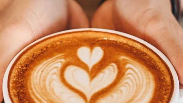 Panadería-Cafetería 24 horas TARDE