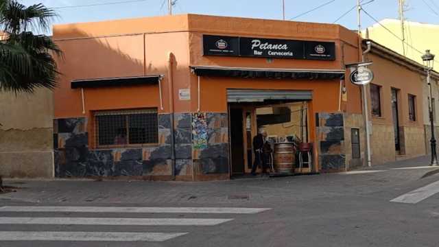 Camarero/a