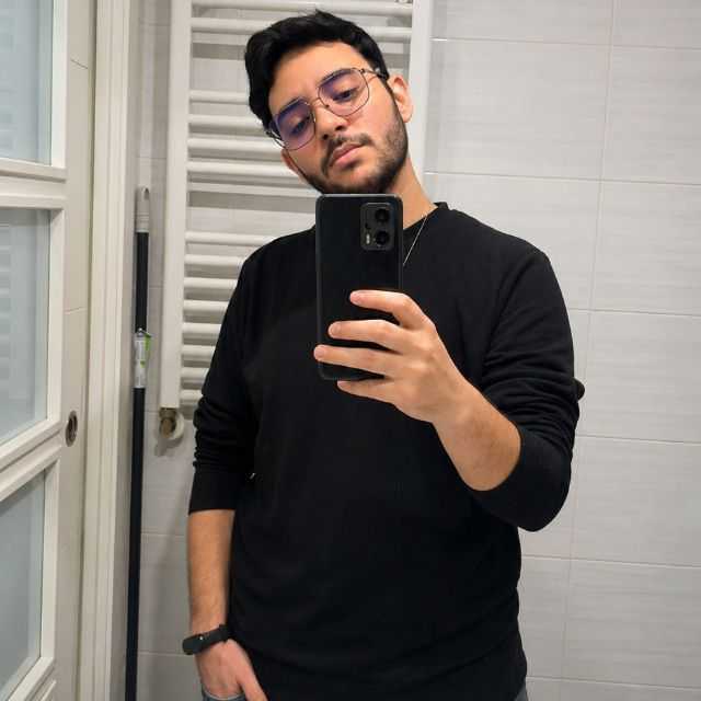 Candidate avatar
