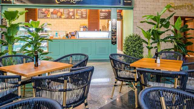 Ayudante de Camarero/a