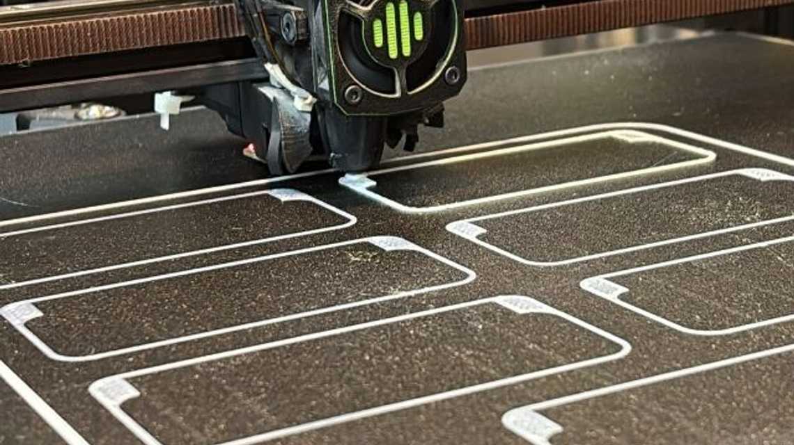 Imprenta e impresión 3D, fotocopias, carteleria - 1001FA cover image