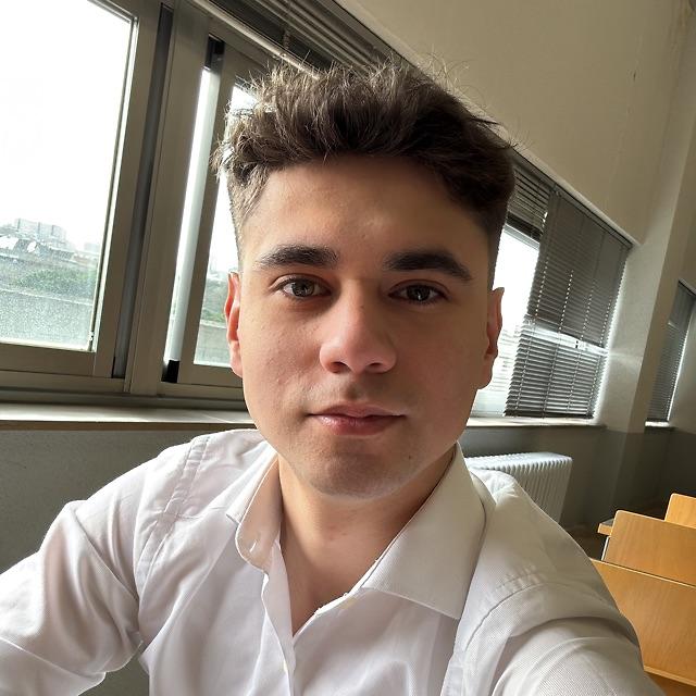 Candidate avatar