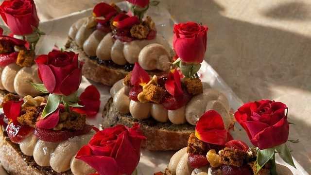 Cocinero/a y Ayudante/a de Cocina