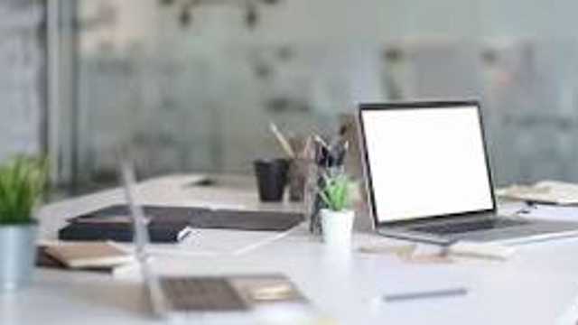 ADMINISTRATIVO/A