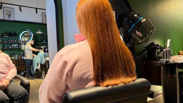 Barber / Hairdresser