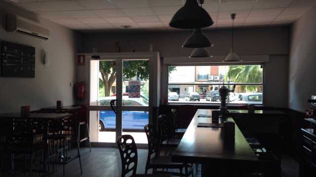 Camarero/a
