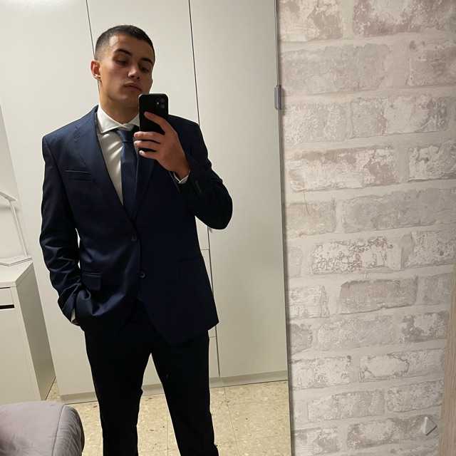 Candidate avatar