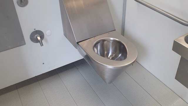 Commercial Cleaner