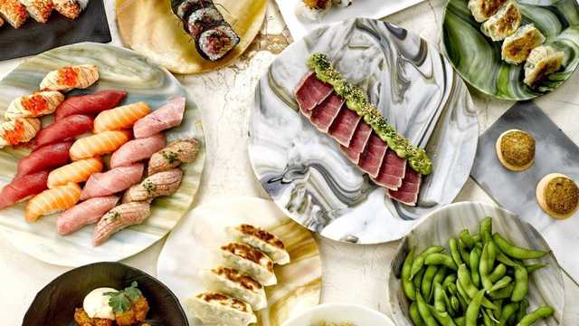 Sushiman/Sushiwoman