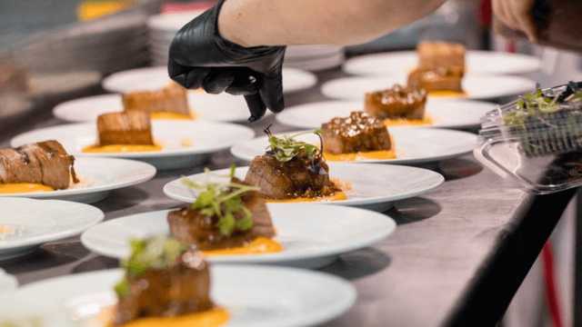 Jefe/a de Cocina y Cocinero | GRUPO TRASMALLO 🍷⚓