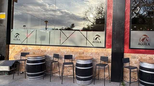 Camarero/a
