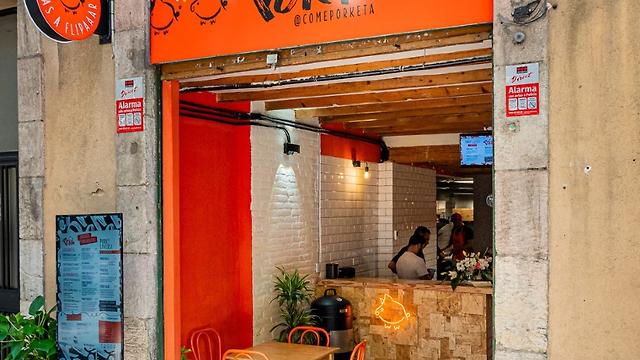 Ayudante/a de Cocina