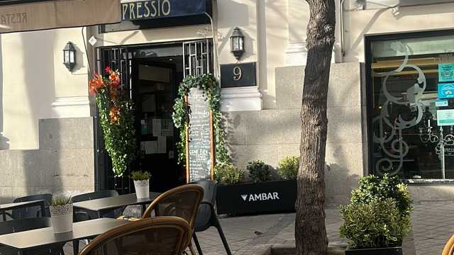 Ayudante de Camarero/a