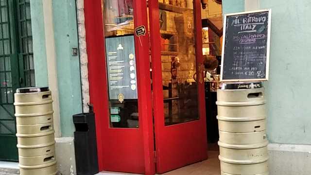 Encargado/a de Barra