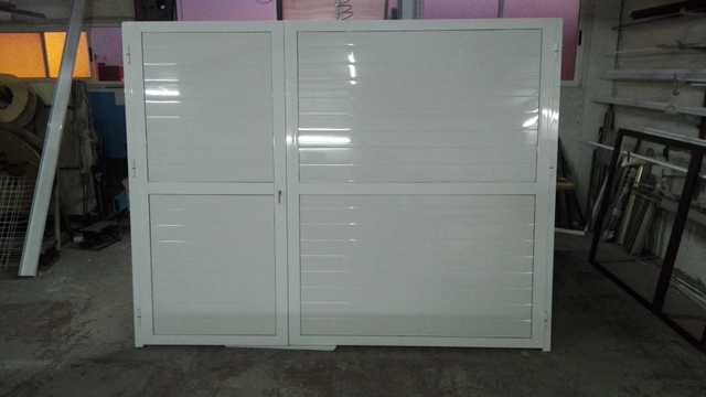 ayundante de carpinteria de aluminio