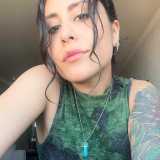 Leidy R. avatar icon