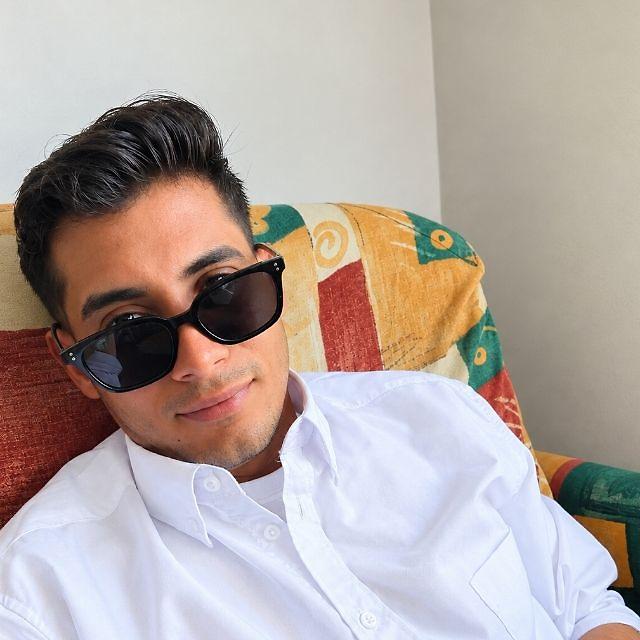 Candidate avatar