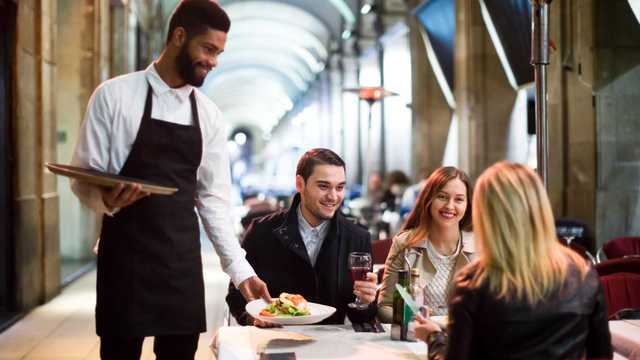 Camarero o camarera restaurante en Bilbao