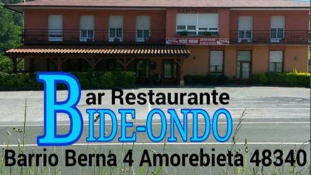 Camarero/a